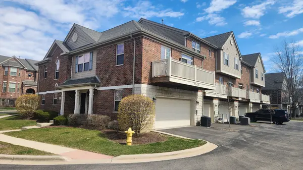 27W736 N Meadowview DR,  Winfield,  IL 60190