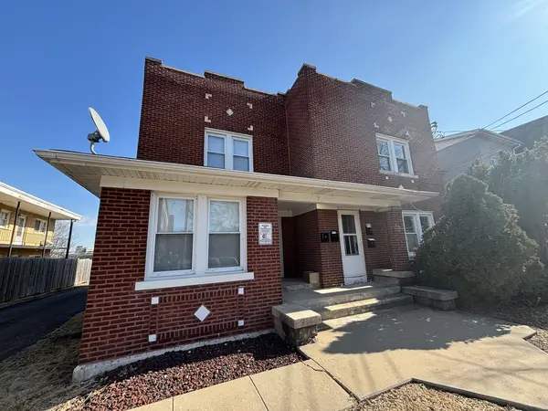 30 N Broadway ST, Joliet, IL 60435