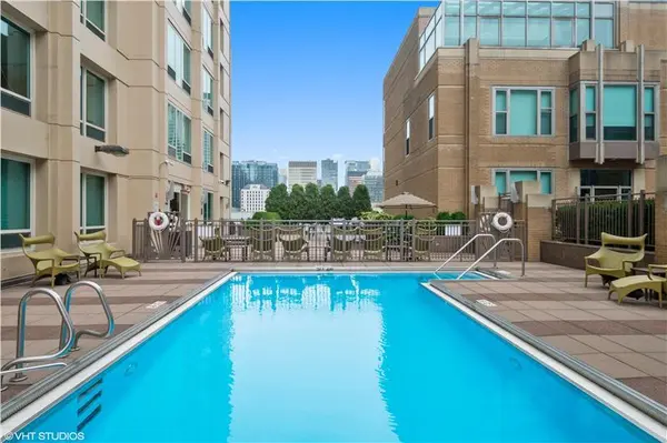 33 W Ontario ST #30E, Chicago, IL 60654