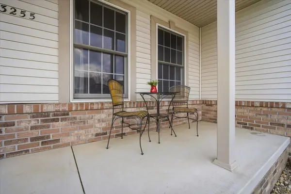 3255 Fire Fly CT, Normal, IL 61761