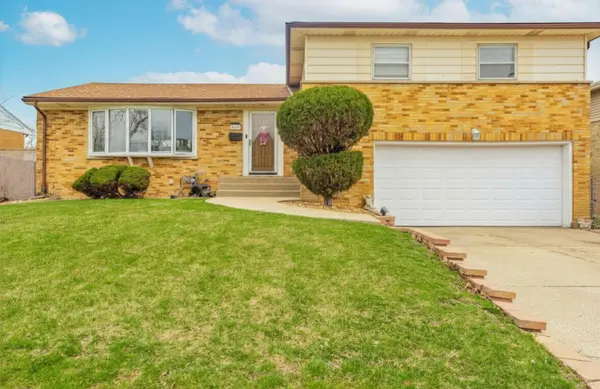 1531 N 9th AVE, Melrose Park, IL 60160