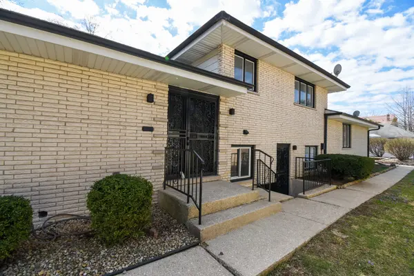 141 Wesley AVE, Oak Park, IL 60302