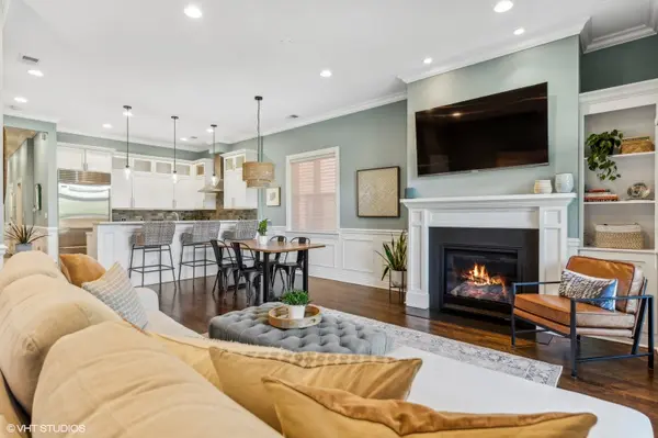 1165 W Eddy ST #2W, Chicago, IL 60657