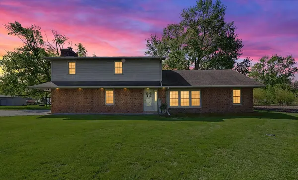 209 W South ST, Atwood, IL 61913