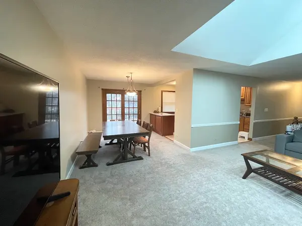 525 Ramblewood CT, Lake Zurich, IL 60047