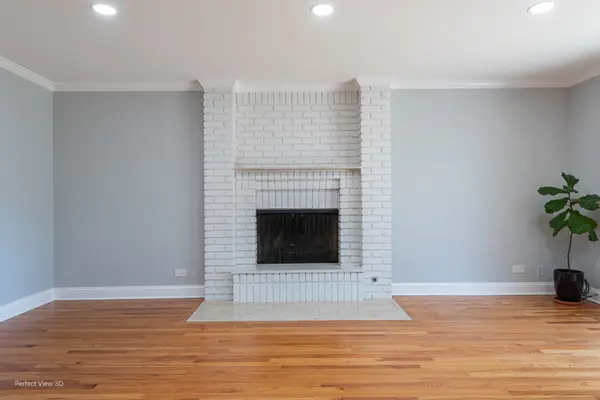 3811 Mission Hills RD, Northbrook, IL 60062