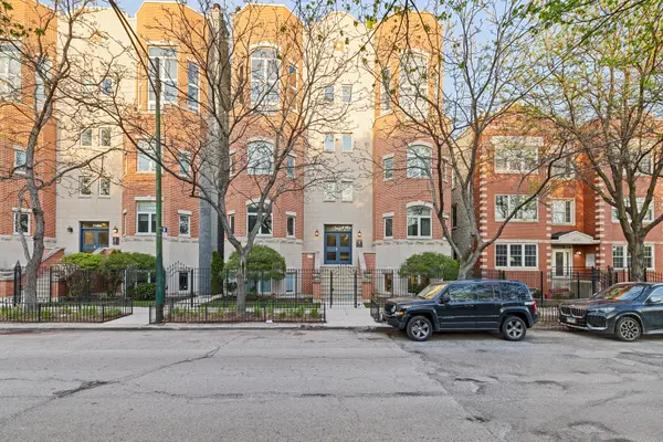 2625 N Ashland AVE #1B, Chicago, IL 60614