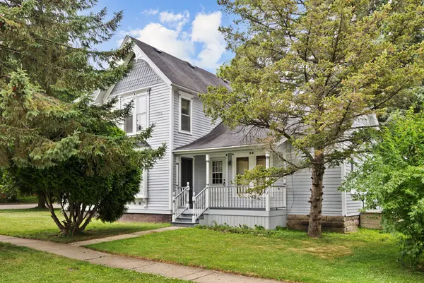 198 E. Jefferson ST, Hampshire, IL 60140