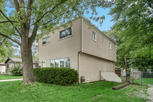 16913 Western AVE, Hazel Crest, IL 60429