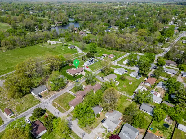 603 Willow ST, Carterville, IL 62918
