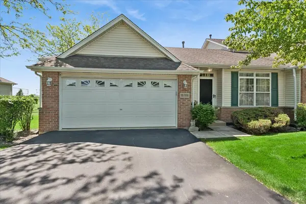 16766 S Sunset Ridge CT, Lockport, IL 60441
