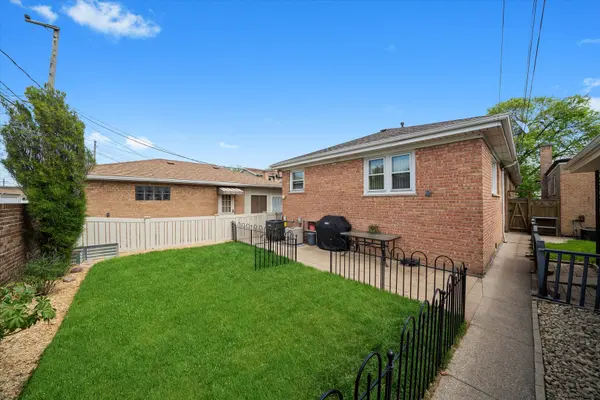 5142 S Mulligan AVE, Chicago, IL 60638