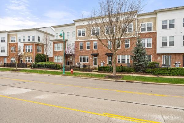 3555 Mulligan DR, Woodridge, IL 60517
