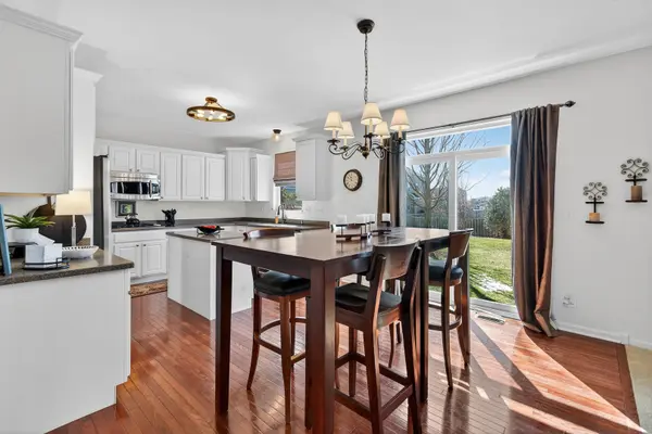 12475 Carver LN, Huntley, IL 60142
