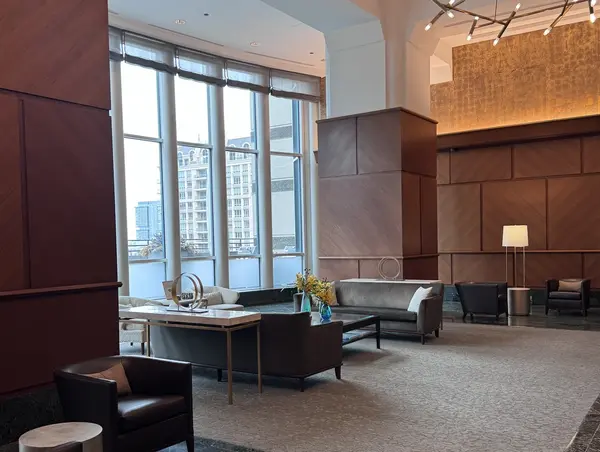 100 E Huron ST #3905, Chicago, IL 60611