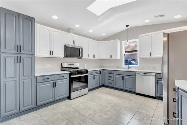 16018 Saint Louis AVE, Markham, IL 60428