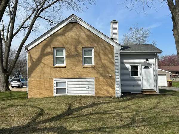 1121 8th AVE, Belvidere, IL 61008