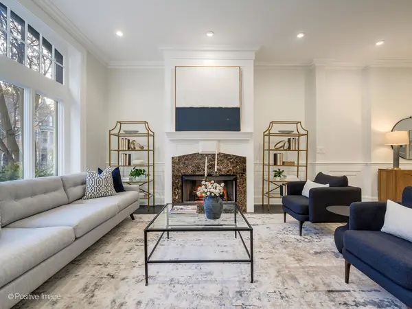 37 E Elm ST, Chicago, IL 60611