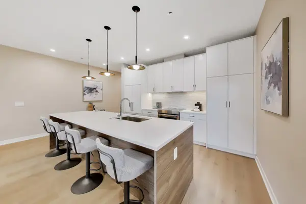5114 S Kenwood AVE #4B, Chicago, IL 60615