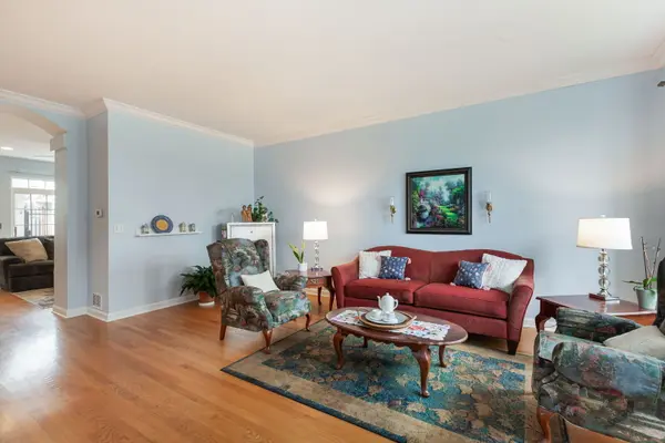 673 Central AVE, Deerfield, IL 60015