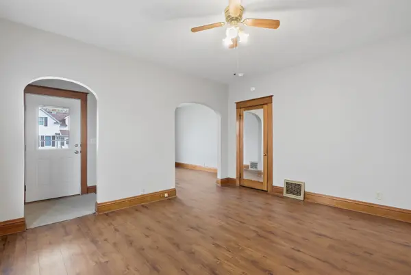 1719-1721 W 16th ST, Davenport, IA 52804