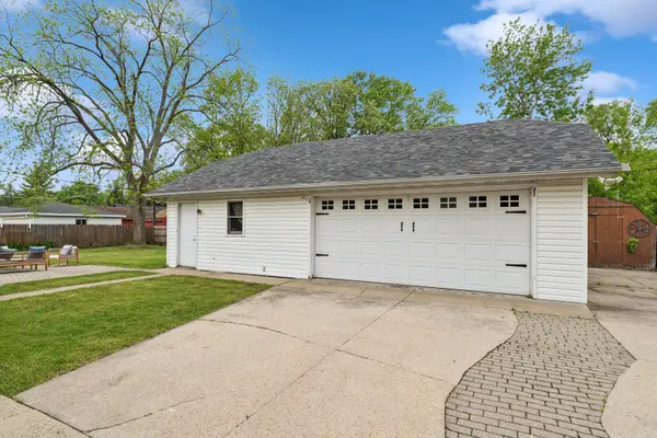 1404 WILSON CT, Zion, IL 60099