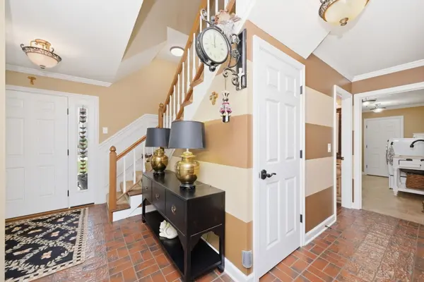 6662 Breckenridge RD, Lisle, IL 60532