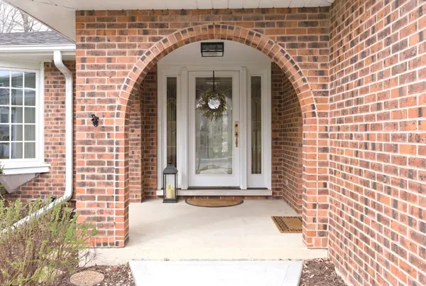 1205 Chateaugay AVE, Naperville, IL 60540