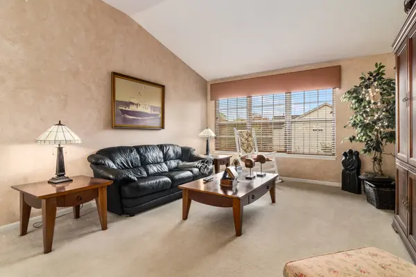 1503 Cocalico CT, Naperville, IL 60563