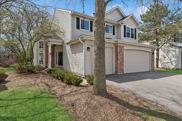 29676 N Environ CIR, Lake Bluff, IL 60044
