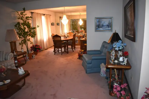 16619 Tudor LN, Tinley Park, IL 60477