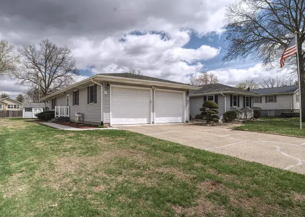 1414 Rosehill AVE, Camanche, IA 52730