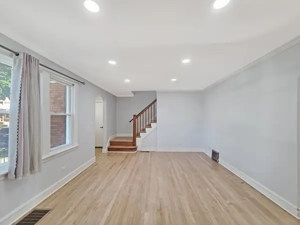4744 S Hamlin AVE, Chicago, IL 60632