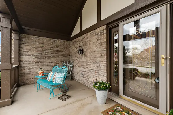 10711 Landings DR, Orland Park, IL 60467