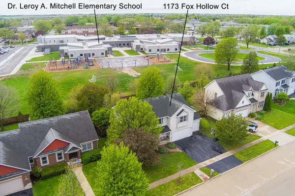 1173 Fox Hollow CT, Dekalb, IL 60115
