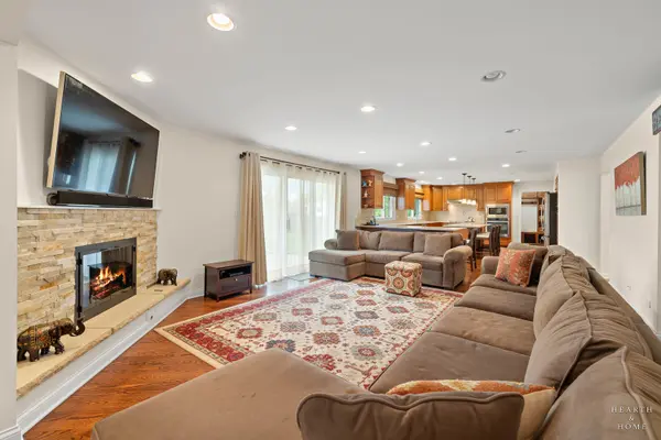 2789 Greenwood RD, Northbrook, IL 60062