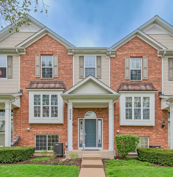 2804 Neubauer CIR, Lindenhurst, IL 60046