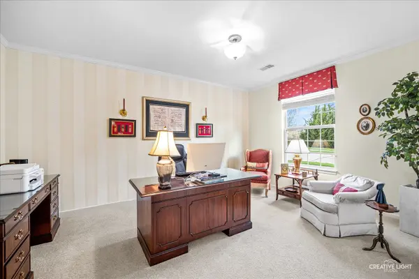 Address not disclosed, Elgin, IL 60124