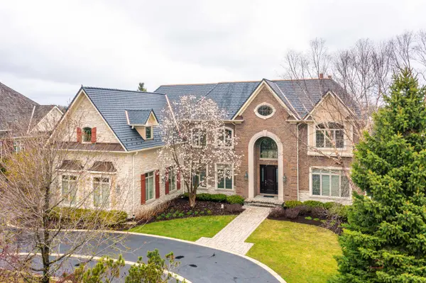435 Winfield LN, Inverness, IL 60010