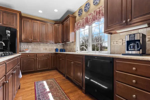 10125 Creek Ridge TRL, Belvidere, IL 61008