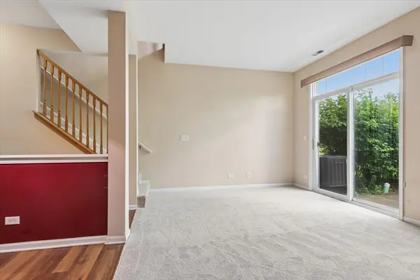 Address not disclosed, Carpentersville, IL 60110