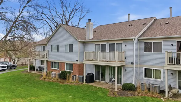 1606 PENNSBURY CT #C2, Wheeling, IL 60090