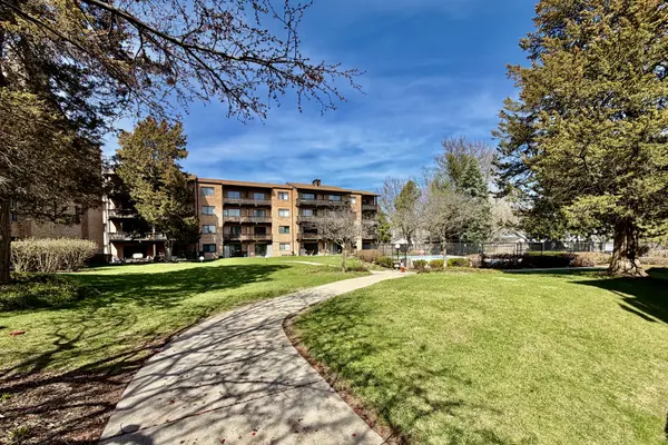 450 N Main ST #S304B, Wauconda, IL 60084