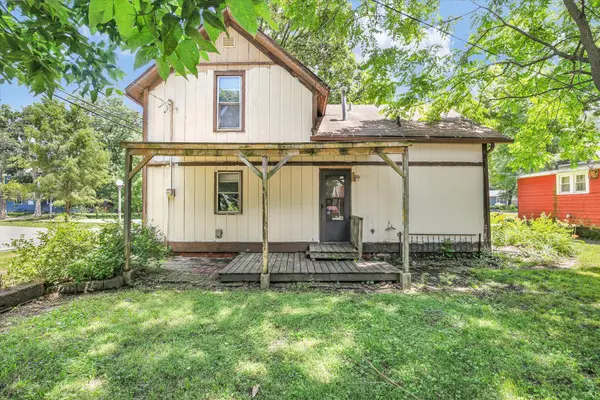 205 S Grove ST, Urbana, IL 61802