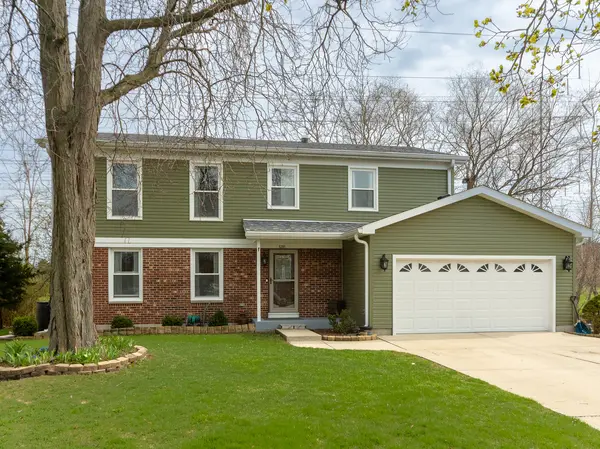 1201 N Scarlet CT, Addison, IL 60101
