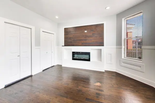 4318 W Cullerton ST, Chicago, IL 60623