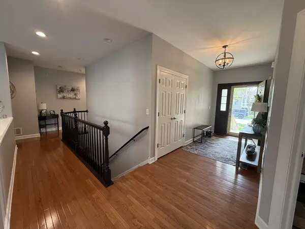 2019 Mallard LN, Woodstock, IL 60098