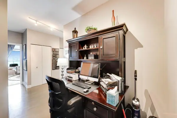100 E 14th ST #3006, Chicago, IL 60605