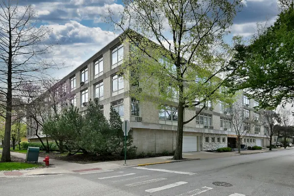 222 N Marion ST #2I, Oak Park, IL 60302