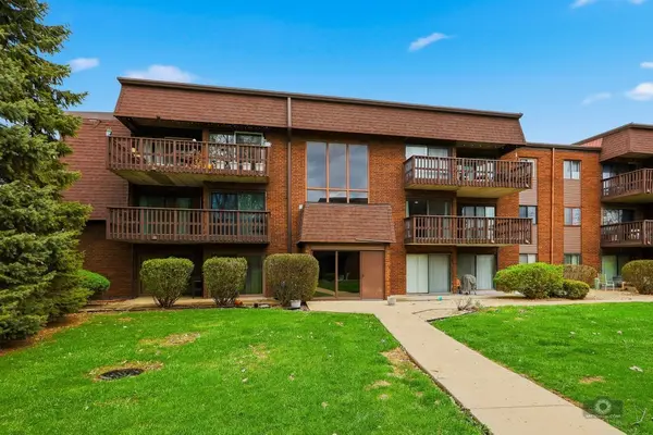 1619 Richmond AVE #206, Joliet, IL 60435